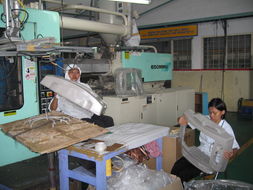 房秋晨公參參觀印尼TCL工廠，助力家電維修服務提升